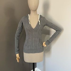 Hollister Low Cut Cable Knit Sweater